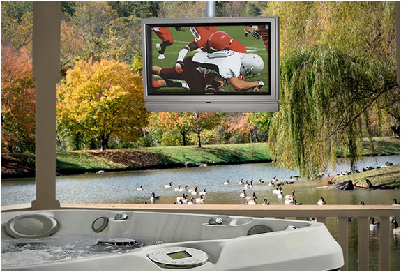 Outdoor Tv